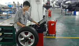汽車檢測與維修技術(shù)專業(yè)