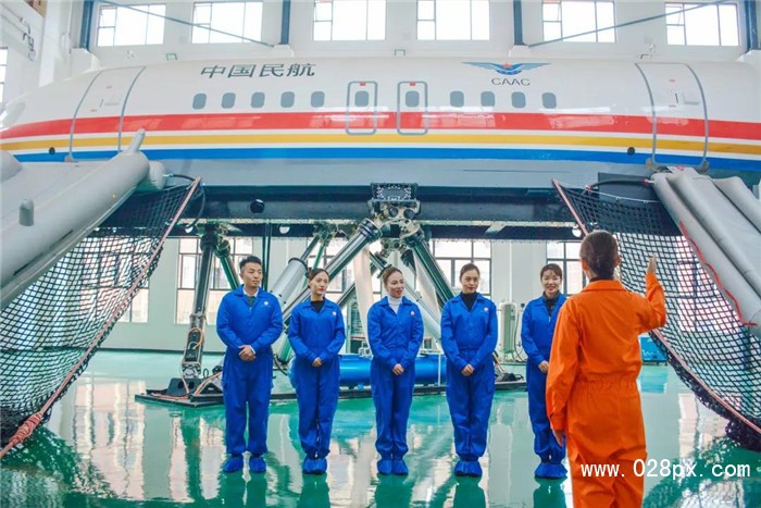 天府新區(qū)航空旅游職業(yè)學院2020年招生簡章
