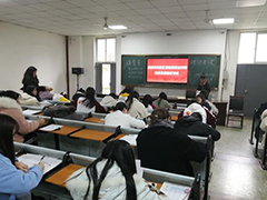 成都亞細(xì)亞職業(yè)學(xué)校組織2017級(jí)學(xué)前教育專(zhuān)業(yè)學(xué)生參加保育員資格證考試