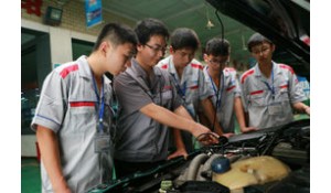 汽車檢測(cè)與維修