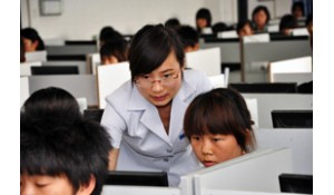 室內(nèi)裝飾藝術(shù)設(shè)計(jì)