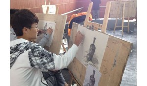 美術(shù)設(shè)計(jì)與制作