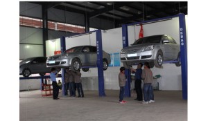 汽車維系