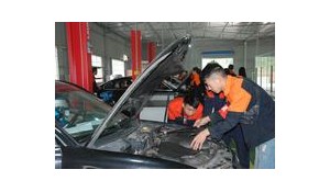 汽車檢測與維修技術(shù)