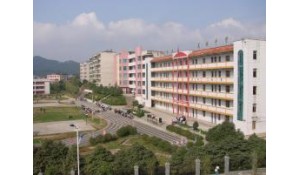 麻江縣麻江中學(xué)