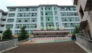 四川省樂至縣吳仲良中學