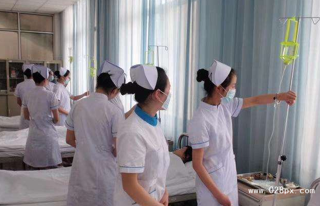 成都衛(wèi)校錄取分?jǐn)?shù)線是多少