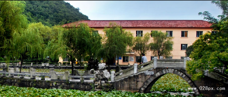 貴州理工學(xué)院