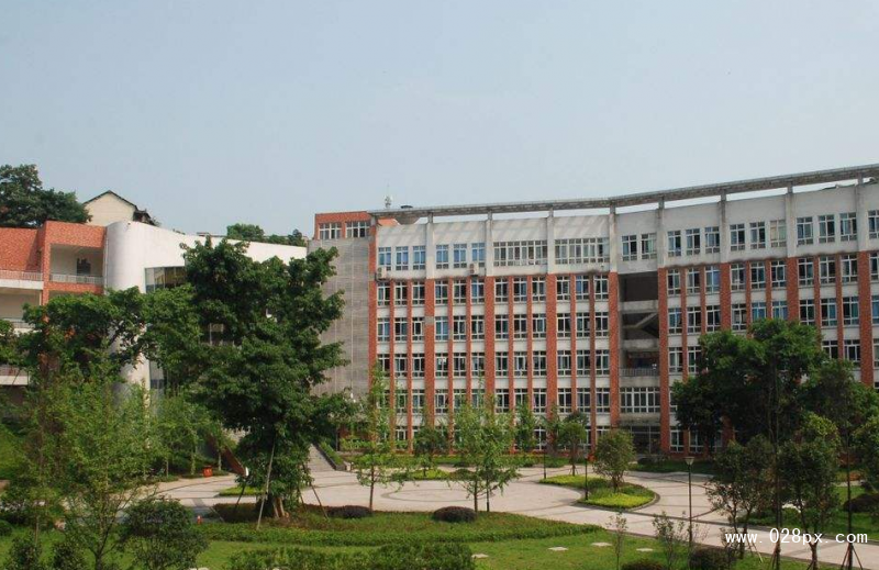 重慶工商大學(xué)應(yīng)用技術(shù)學(xué)院