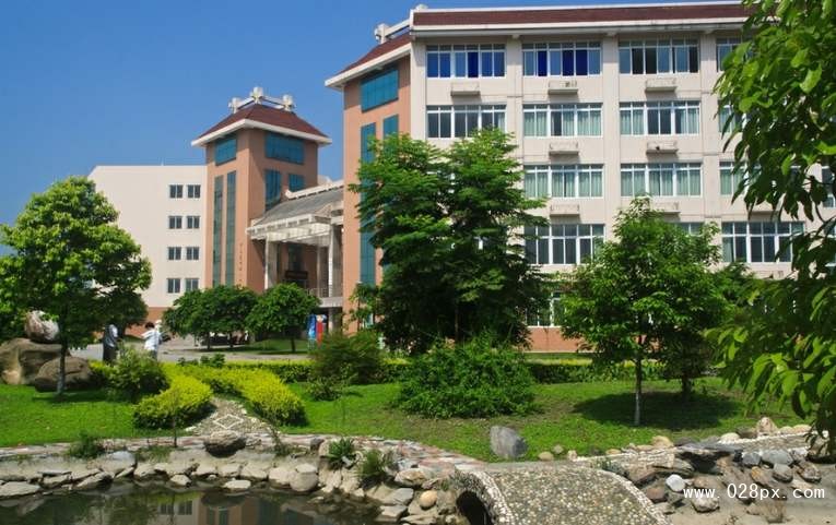 成都中醫(yī)藥大學(xué)成人教育學(xué)院