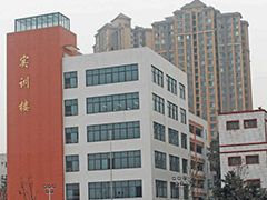 四川省工業(yè)貿(mào)易學(xué)校招生