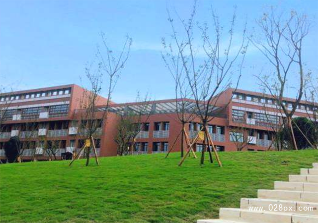 自貢市東方職業(yè)技術(shù)學(xué)校的費用是多少