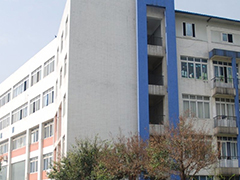 成都指南針職業(yè)技術(shù)學(xué)校的費(fèi)用