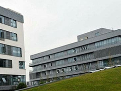 成都市建筑職業(yè)中專學(xué)校貴不貴