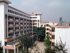 四川省成都市財貿(mào)職業(yè)高級中學(xué)校貴不貴