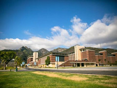 四川省古藺縣大村職業(yè)中學校貴不貴