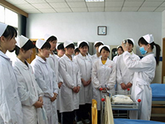四川省衛(wèi)生學校在哪里