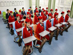 馬爾康航空學(xué)校