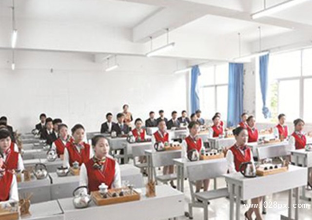 航空學校招生學費多少