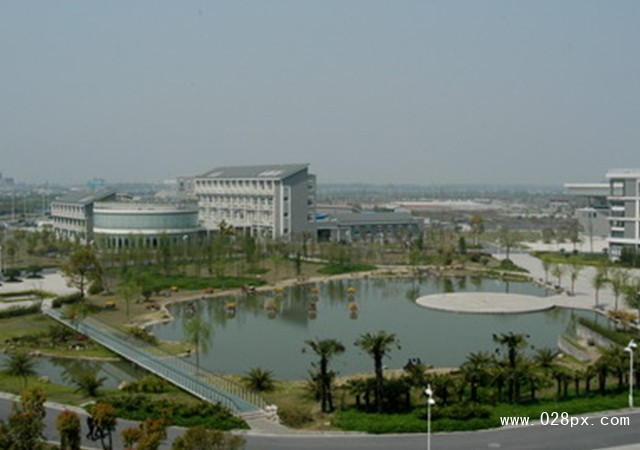 江陽城建職業(yè)學(xué)院報(bào)名