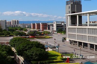 四川省成都市中和職業(yè)中學(xué)的費(fèi)用