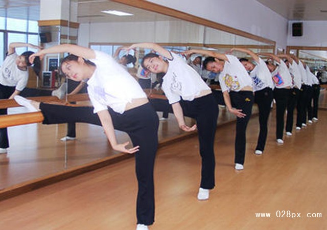 初中幼師學(xué)校招生條件