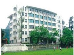 成都市莊園機(jī)電職業(yè)技術(shù)學(xué)校學(xué)費(fèi)