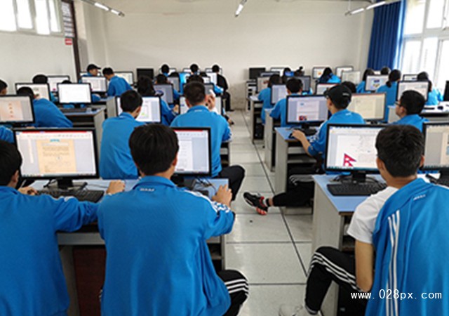 成都電子信息學(xué)校報(bào)名