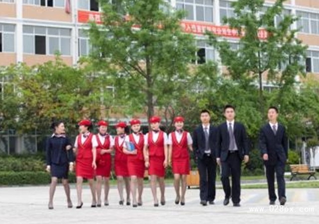 成都航空學(xué)校招生要求