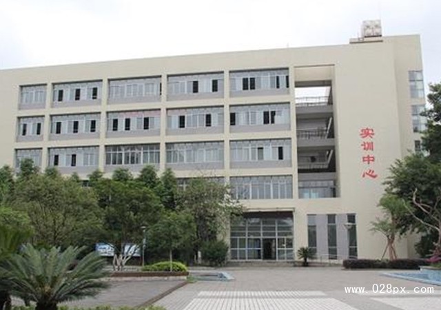 馬爾康職高學校哪個好