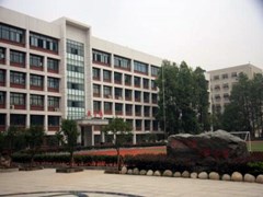 ?鐵路司機(jī)學(xué)校