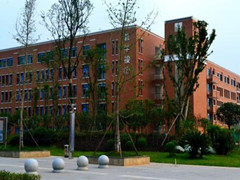四川省體育運動學校怎么樣
