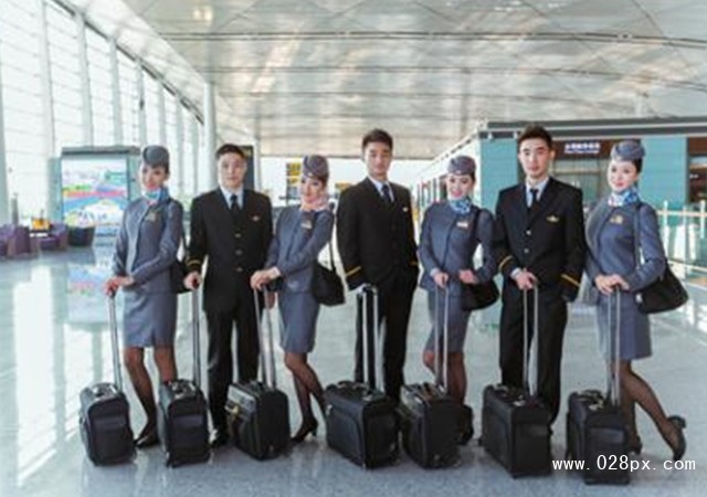 四川成都航空職業(yè)學(xué)校學(xué)費(fèi)