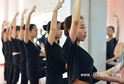 成都市蜀興職業(yè)中學好不好