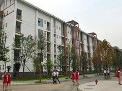 四川省旅游學(xué)校收費