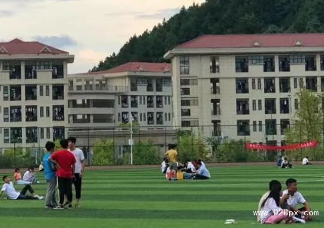 貴州電子科技職業(yè)學(xué)院招生計(jì)劃