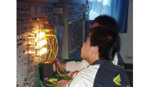 電子電器應(yīng)用與維修