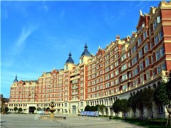?成都航空旅游職業(yè)學(xué)校收費(fèi)情況