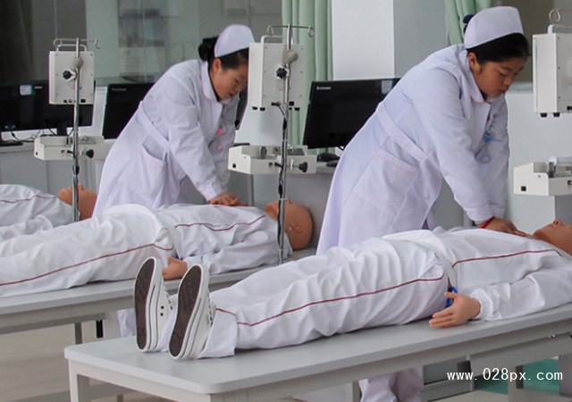 貴州護(hù)理職業(yè)技術(shù)學(xué)院學(xué)費(fèi)多少