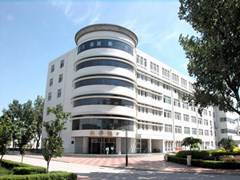 四川省成都市友愛職業(yè)技術學校報名條件