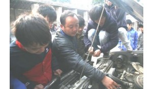 汽車駕駛與維修