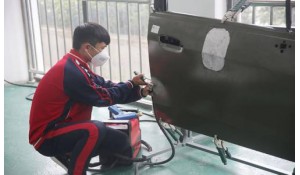汽車運用與維修