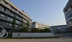 成都青蘇職業(yè)中專學校