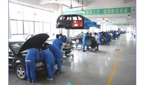 汽車(chē)檢測(cè)與維修技術(shù)