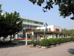 ?涼山衛(wèi)生學(xué)校學(xué)費(fèi)多少