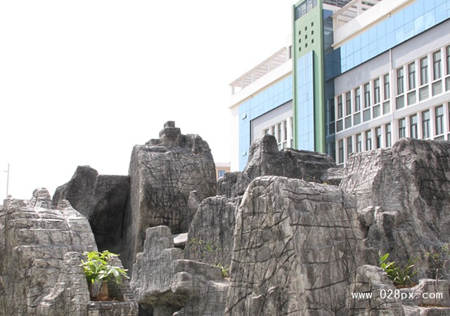 安順機(jī)械工業(yè)學(xué)校地址
