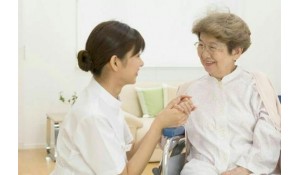 老年服務(wù)與管理