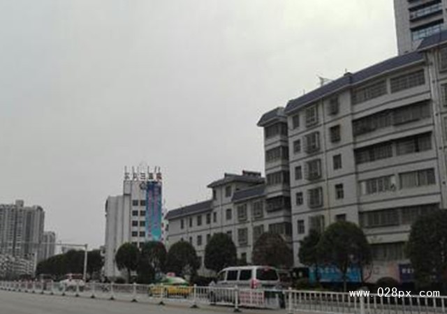 安順市平壩區(qū)中等職業(yè)學(xué)校地址