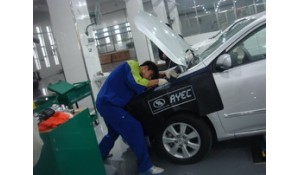 汽車運用與維修