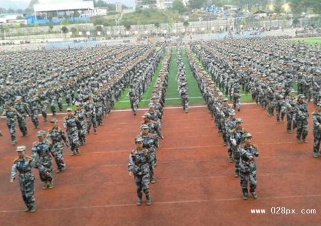 六盤水市軍事技能職業(yè)學(xué)校報(bào)名條件